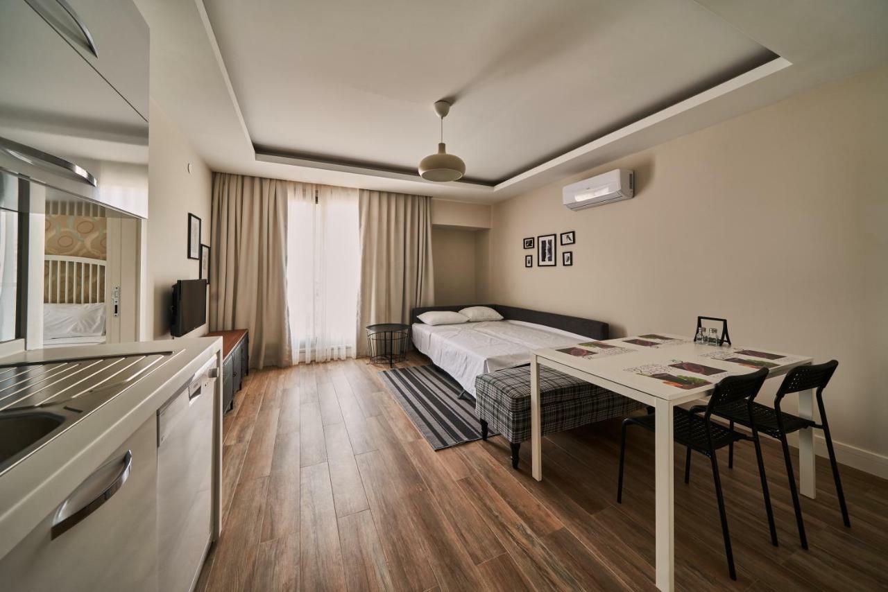 Lara Suite'S Apart Hotel Camili  エクステリア 写真